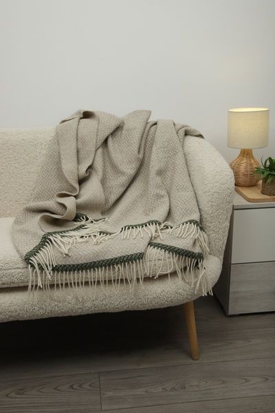 Beige woolen plaid (140x200), 140x200 cm