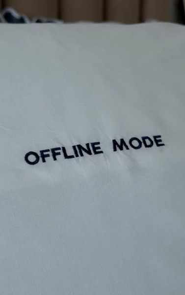 Наволочка с вышивкой Offline-Mode (Dark-blue) NAV-Offline-Mode(Dark-blue)-(50x70)_ фото