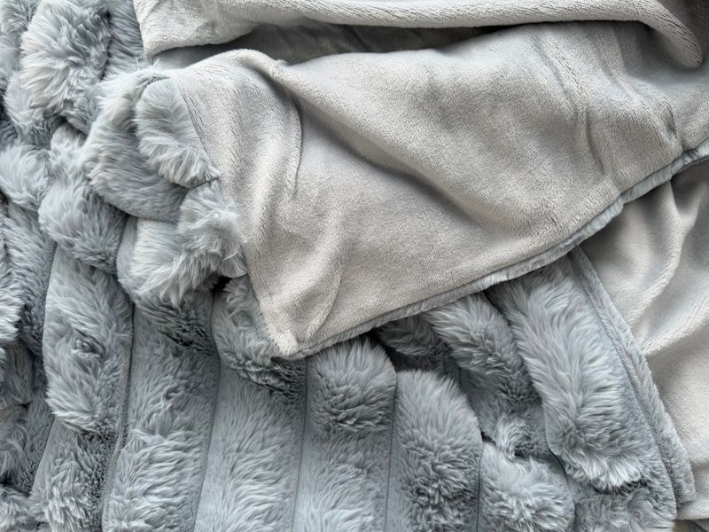 Fleecegray blanket (200х230)